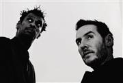 «Σουρεαλιστική εμπειρία»: Οι Massive Attack καταγγέλλουν απαγόρευση εισόδου στη Σιγκαπούρη μετά την ανύψωση παλαιστινιακής σημαίας