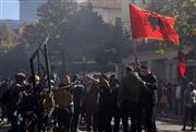 Χάος στην Αλβανία: Στις φλόγες τράπεζες, υπουργεία και κτίρια εν μέσω φοιτητικών διαδηλώσεων