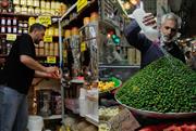 «Τα νούμερα δεν βγαίνουν»: Οι τιμές στο Ιράν εκτινάσσονται και οι θέσεις εργασίας εξαφανίζονται