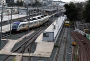 Σιδηρόδρομος: «Χρυσό» ντιλ 62 εκατ. με την Deutsche Bahn, αλλά οι «καμπάνες» της ΡΑΣ εκθέτουν τον ΟΣΕ για την ασφάλεια