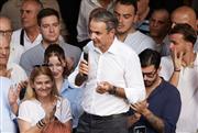 Μητσοτάκης από Κοζάνη: «Κατώτατος μισθός άνω των 950 ευρώ πριν τις εκλογές - Η ΝΔ εγγυάται προκοπή»