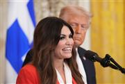 Associated Press: Τραμπ και Ρούμπιο εξετάζουν την αποπομπή της Κίμπερλι Γκίλφοϊλ