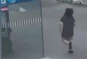 Βίντεο ντοκουμέντο από την επίθεση με μαχαίρι στην Ελβετία - Δεσμούς με τον ISIS είχε ο δράστης