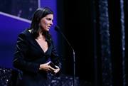 «Σταματήστε να σκοτώνετε παιδιά»: Βραβείο Σκηνοθεσίας στη Βενετία για την Ελληνίδα σκηνοθέτρια, Ζακλίν Λέντζου