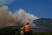 Βελτιωμένη η εικόνα στο μέτωπο της Δυτικής Αττικής: Το «στοίχημα» είναι μετά τις 13:30 - Live ενημέρωση