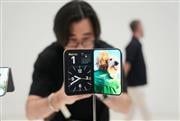 Μικρό όσο το διαβατήριο: Η Apple σε νέα εποχή με το νέο αναδιπλούμενο iPhone - Πόσο θα κοστίζει στην Ελλάδα