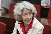 «Το έργο δεν χρειάζεται σωματοφύλακες»: Η θέση της Έρης Ρίτσου για τα πνευματικά δικαιώματα των δημιουργών