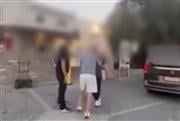 «Από σήμερα τελείωσε από την επιχείρησή μου»: Απολύθηκε ο οδηγός ταξί στην Πάρο μετά τον σάλο