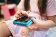 Ανήλικοι στα social media: Όσα προβλέπονται για το όριο 15 ετών από το 2027 - 10 ερωταπαντήσεις για το νομοσχέδιο