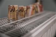 Πετρέλαιο θέρμανσης: Η αντίστροφη μέτρηση για τη διπλή επιδότηση και το ενεργειακό στο «μενού» της Συνόδου Κορυφής