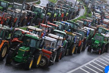 article square background image