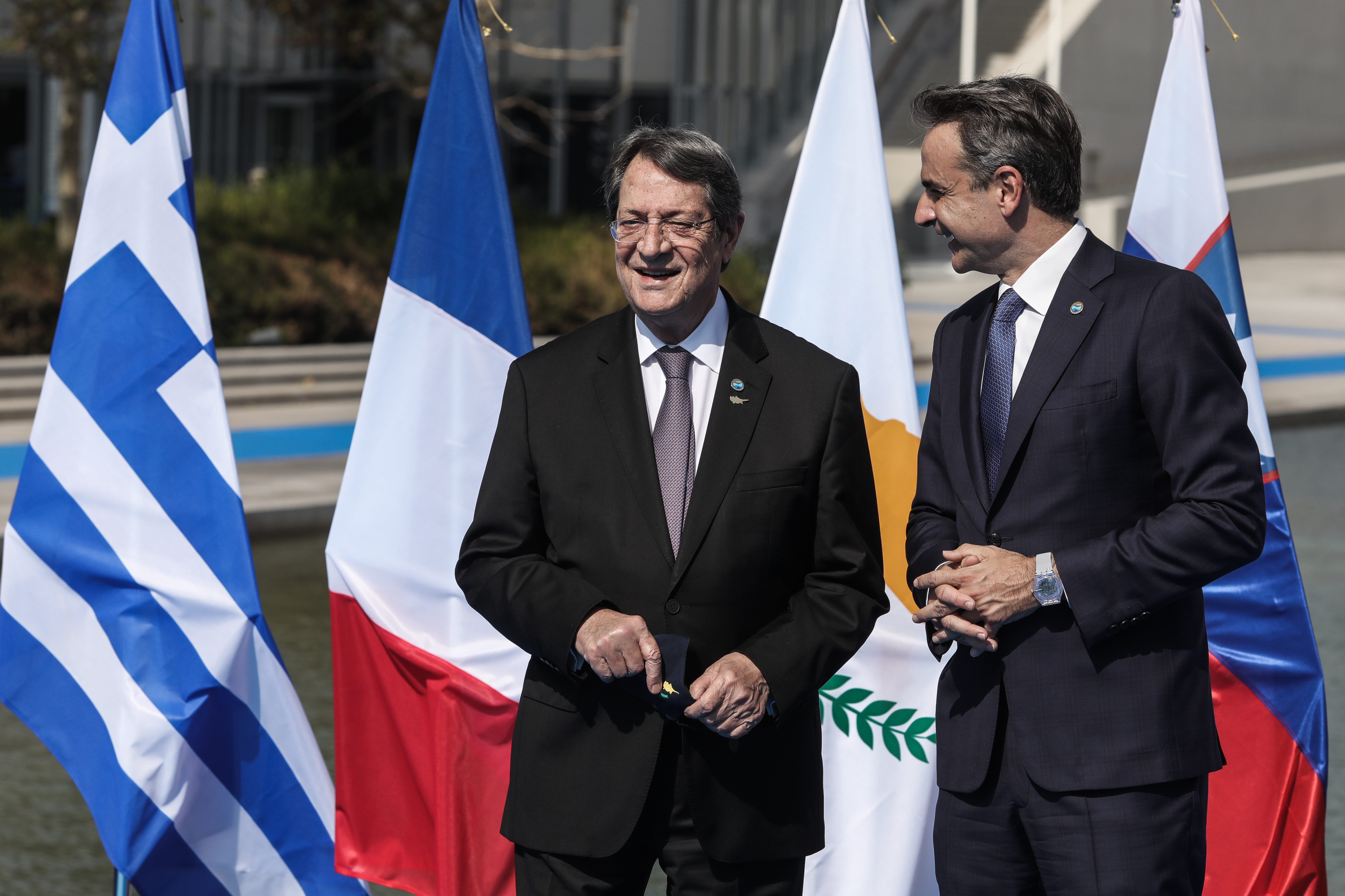 eumed2.jpg eumed2.jpg