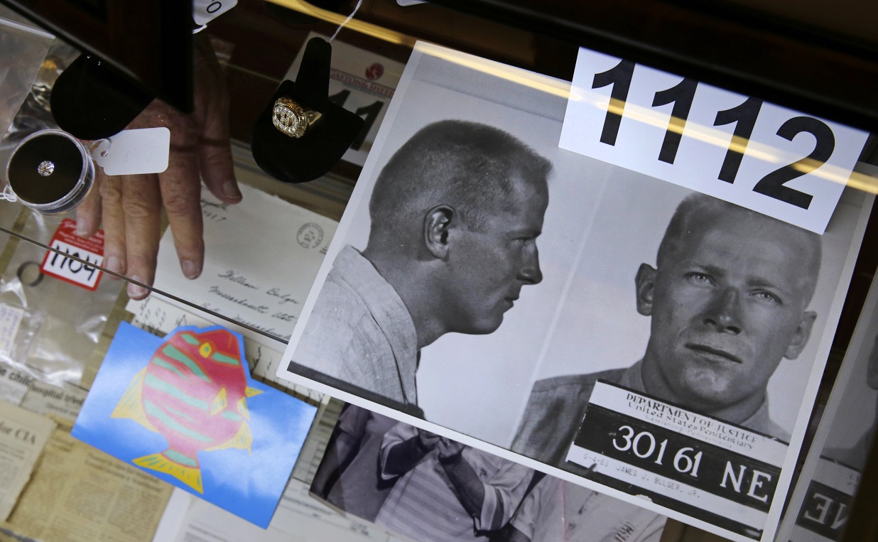 Τζέιμς Γουάιτι Μπούλτζερ