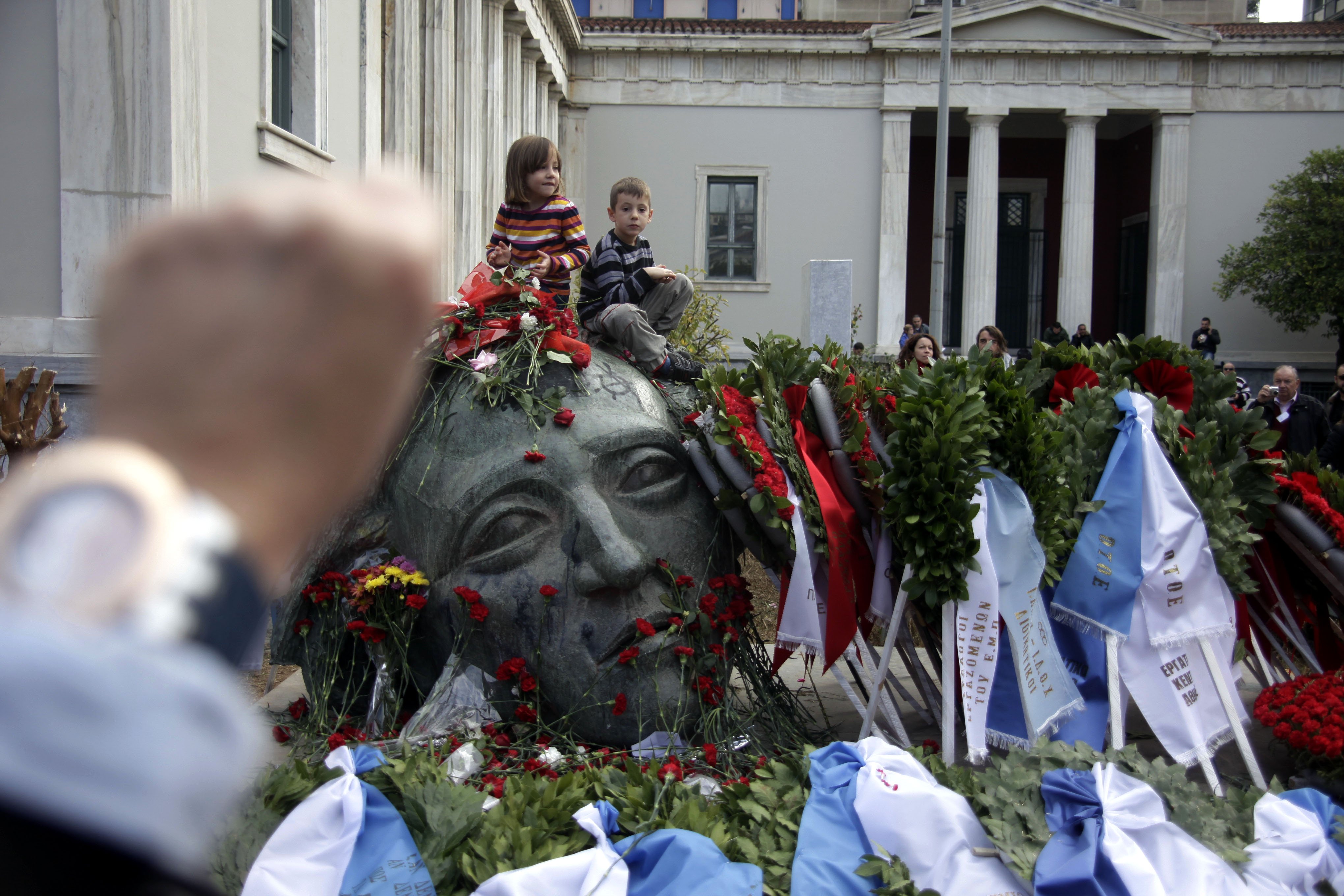 2188037.jpg 2188037.jpg