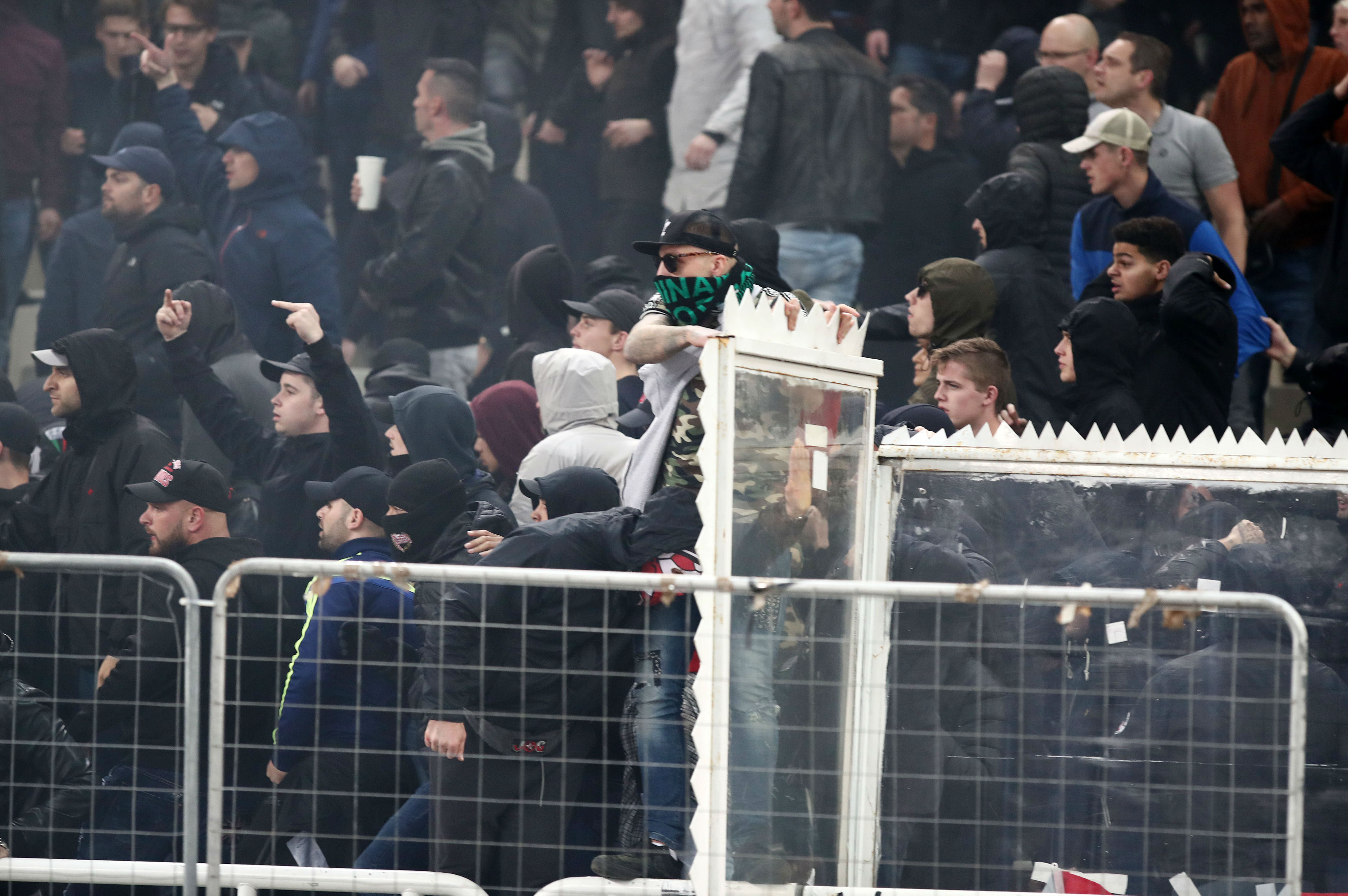 ΑΕΚ - Αγιαξ επεισόδια