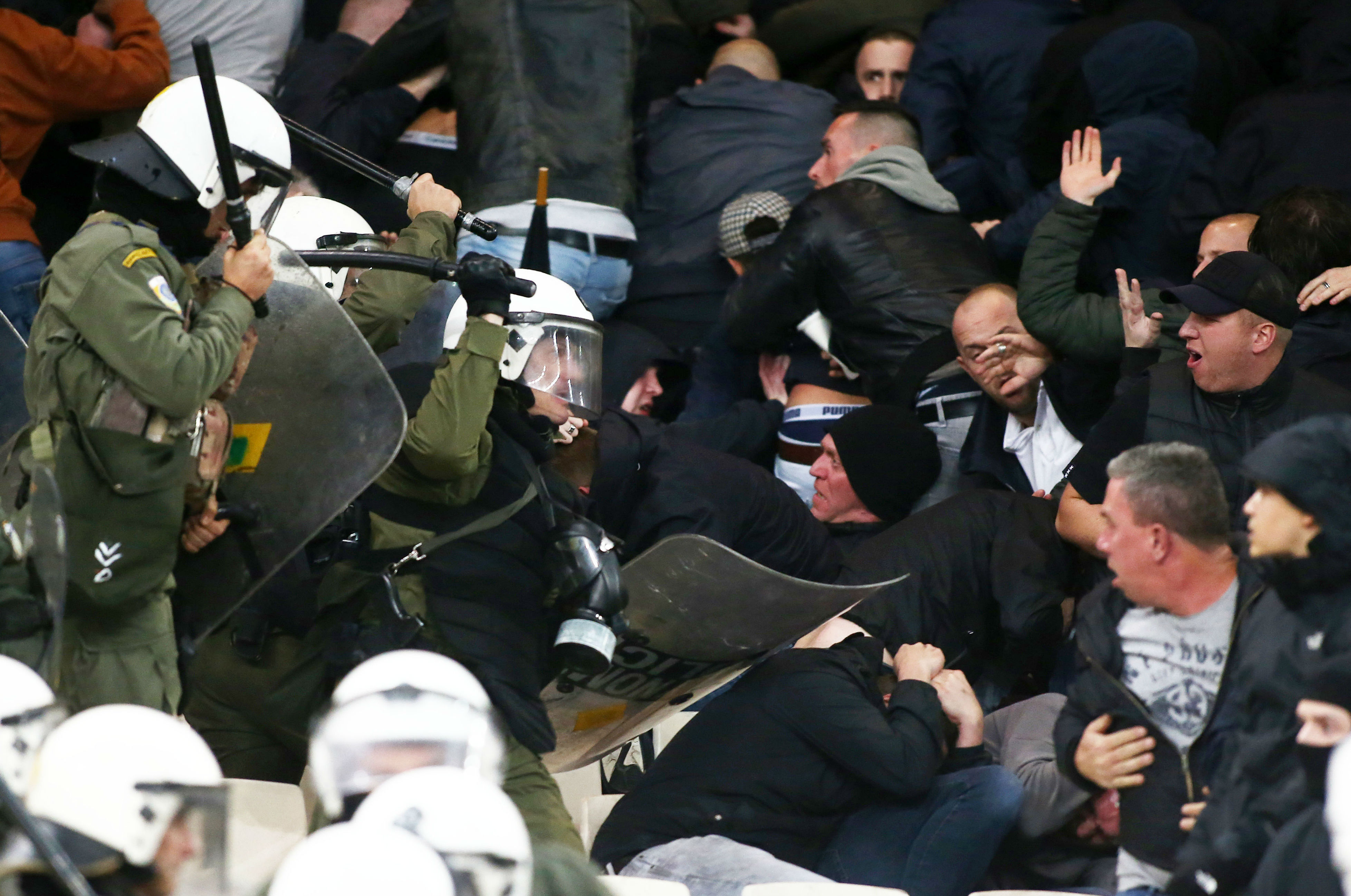 ΑΕΚ - Άγιαξ επεισόδια