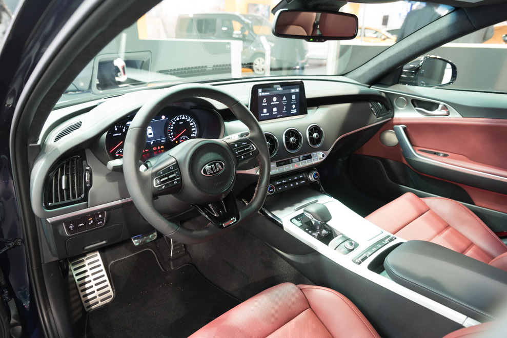 kia_stinger_7.jpg KIA