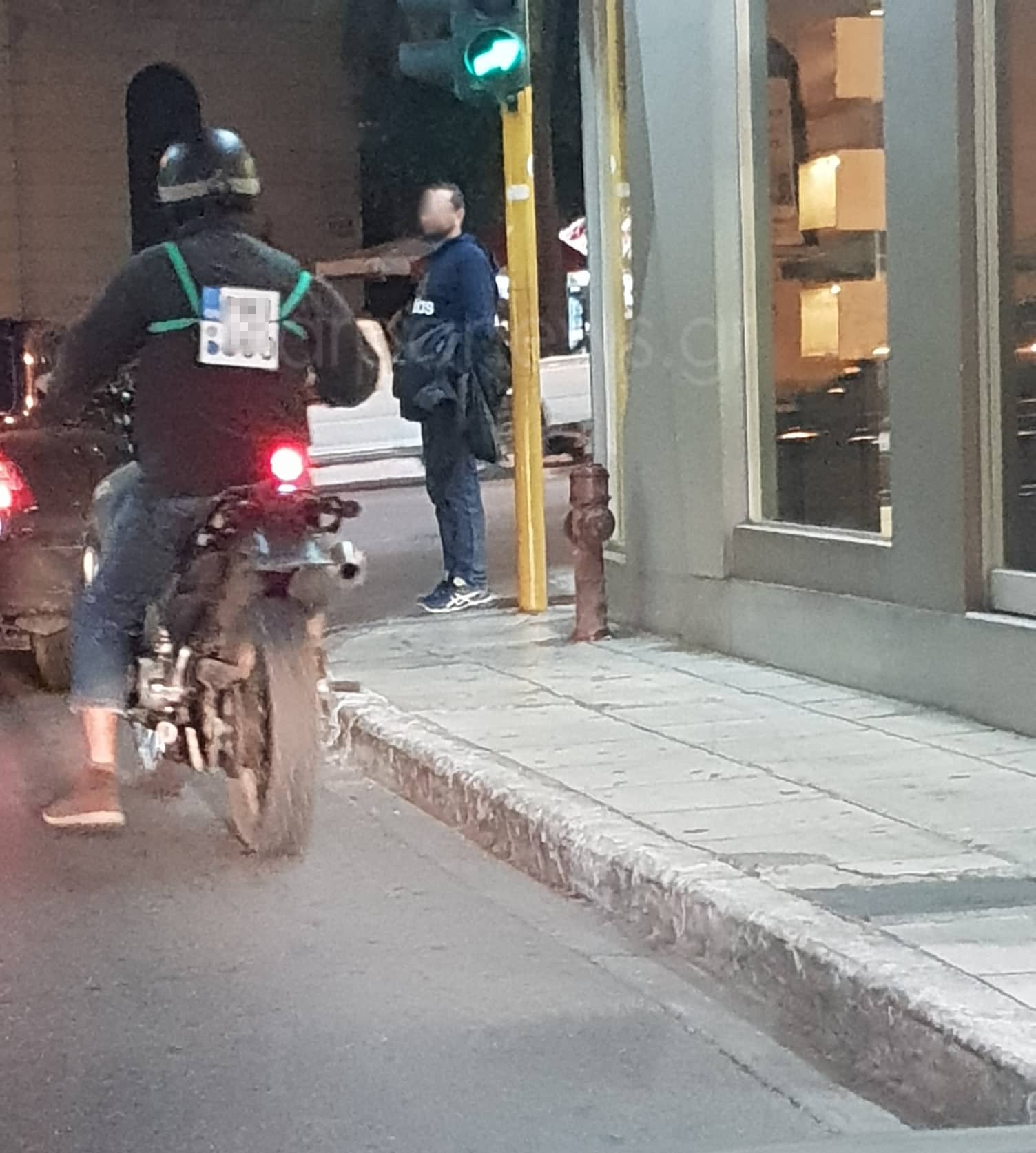 pinakida2.jpg πινακίδα, Χανιά