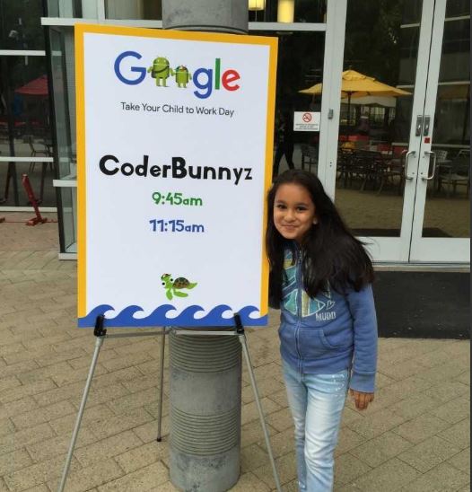 koritsi1.jpg Σαμάιρα Μεχτά