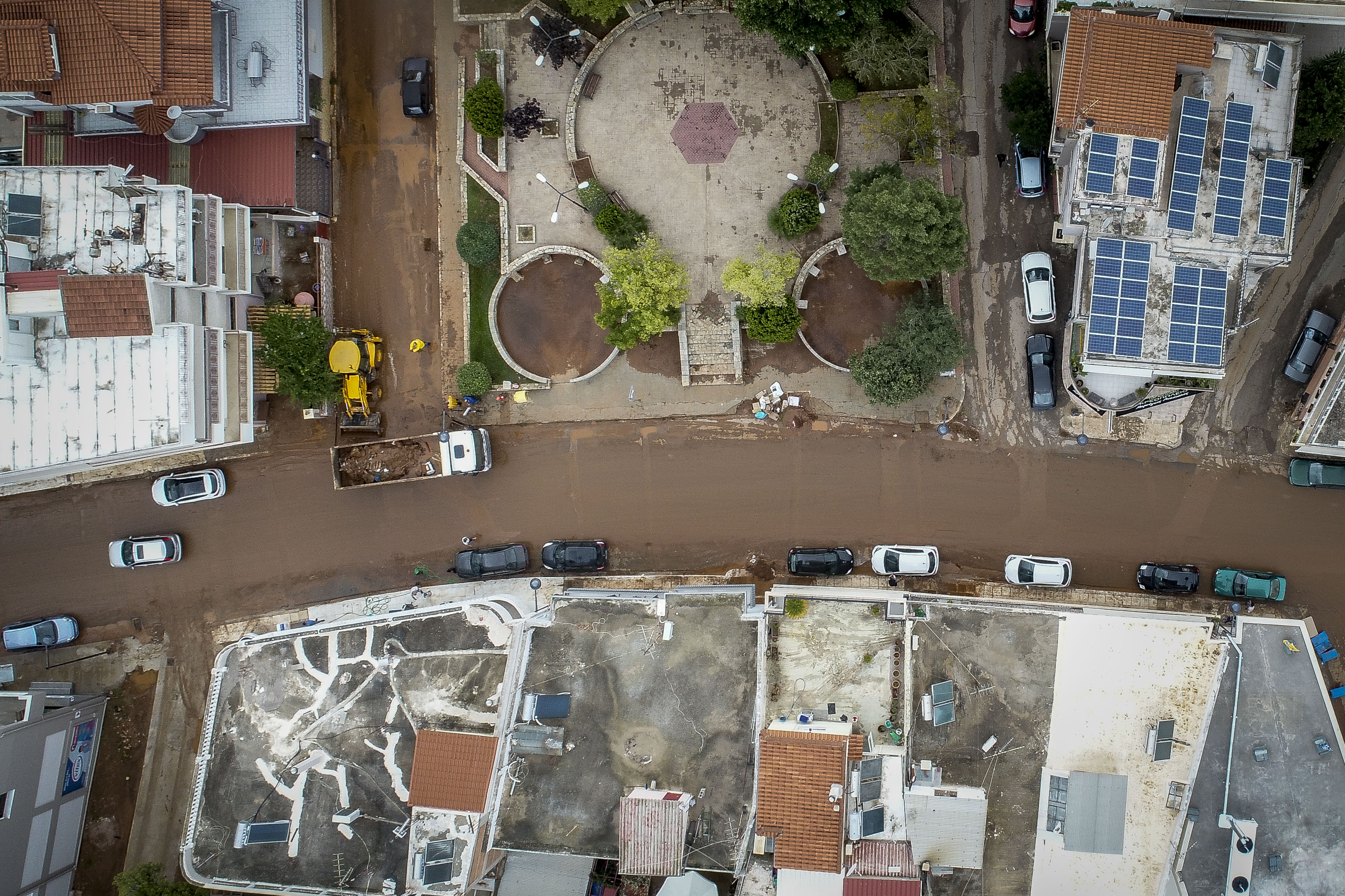 Πλημμύρες στη Μάνδρα