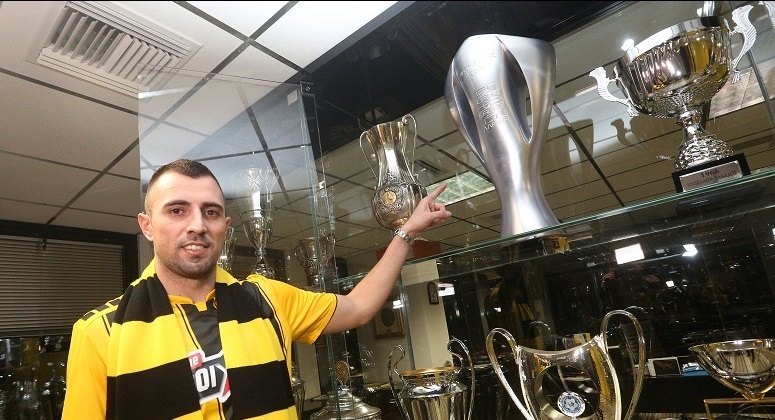 krsticic.jpg krsticic.jpg