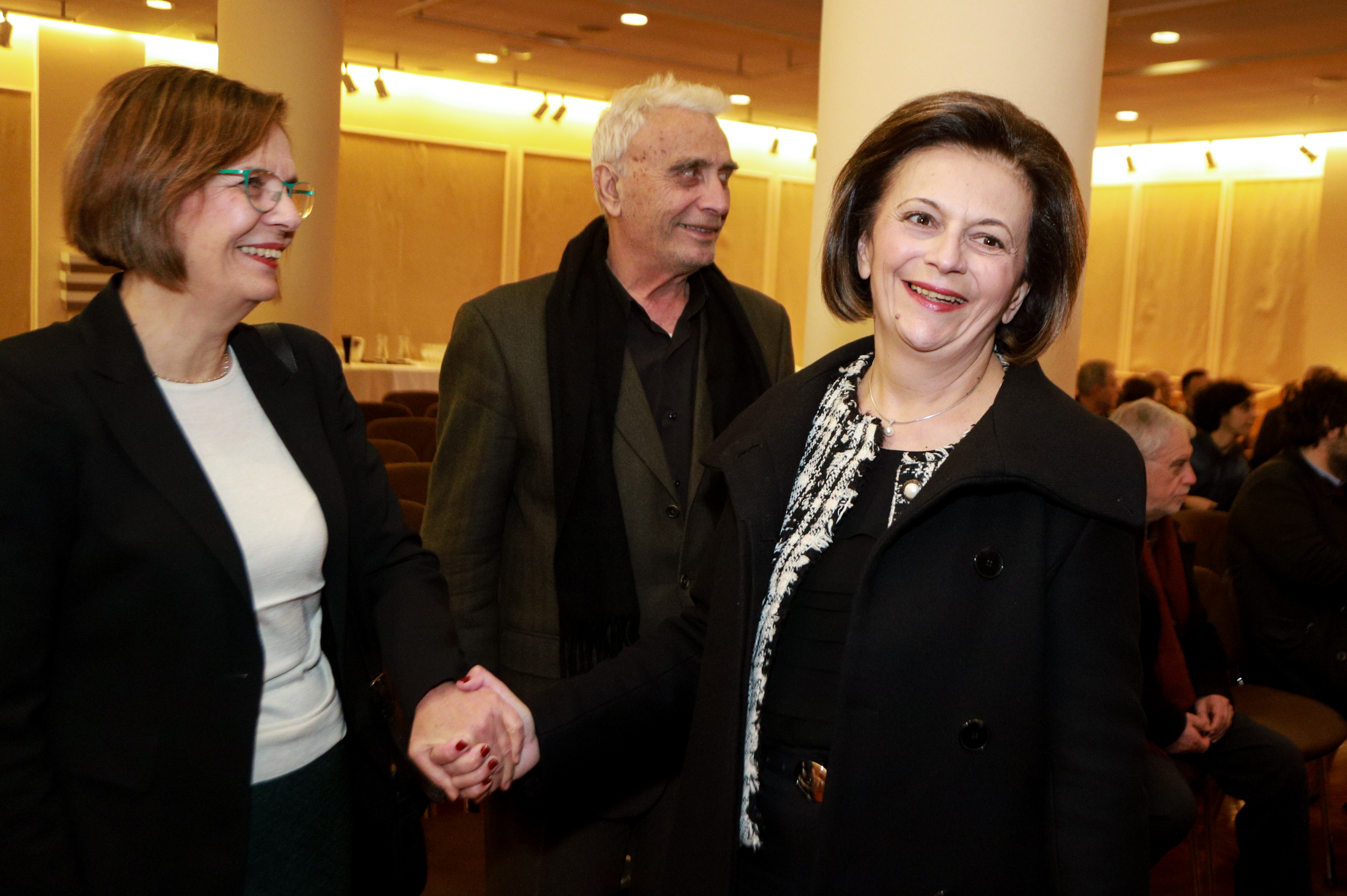 4706222.jpg 4706222.jpg