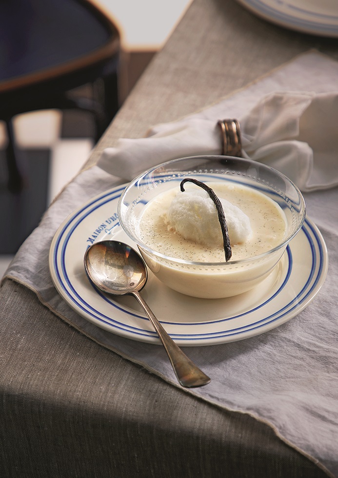 16190219_10559_eatme_frenchbistrot_xionismena_auga_vanilla_small.jpg 16190219_10559_eatme_frenchbistrot_xionismena_auga_vanilla_small.jpg