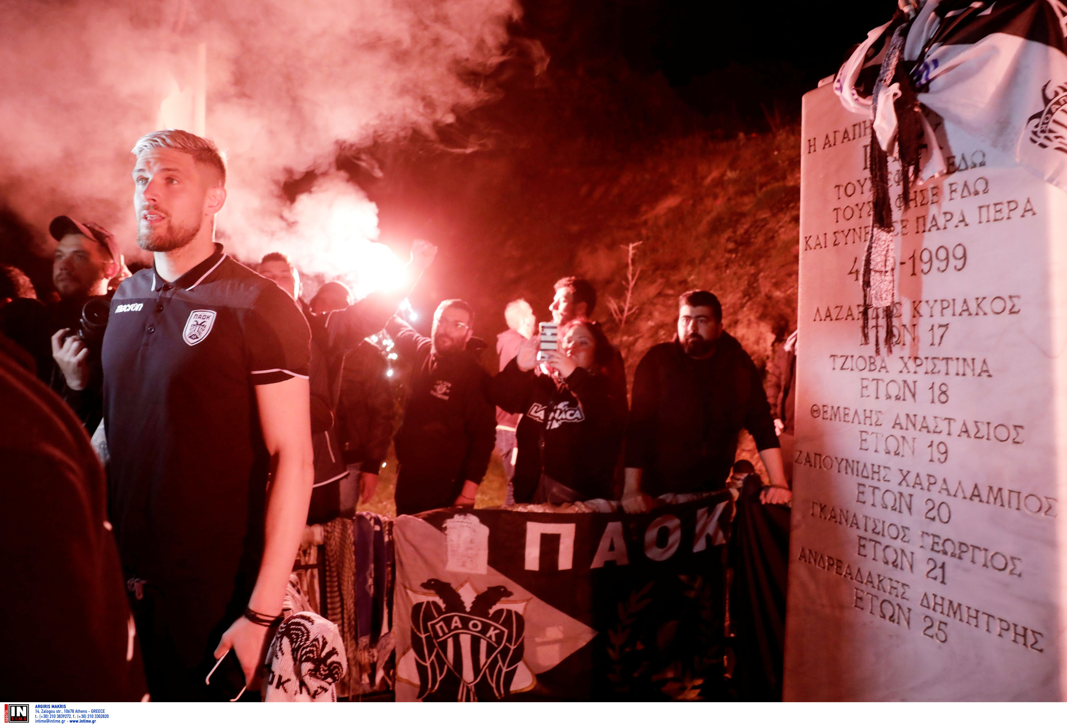 2125635.jpg 2125635.jpg