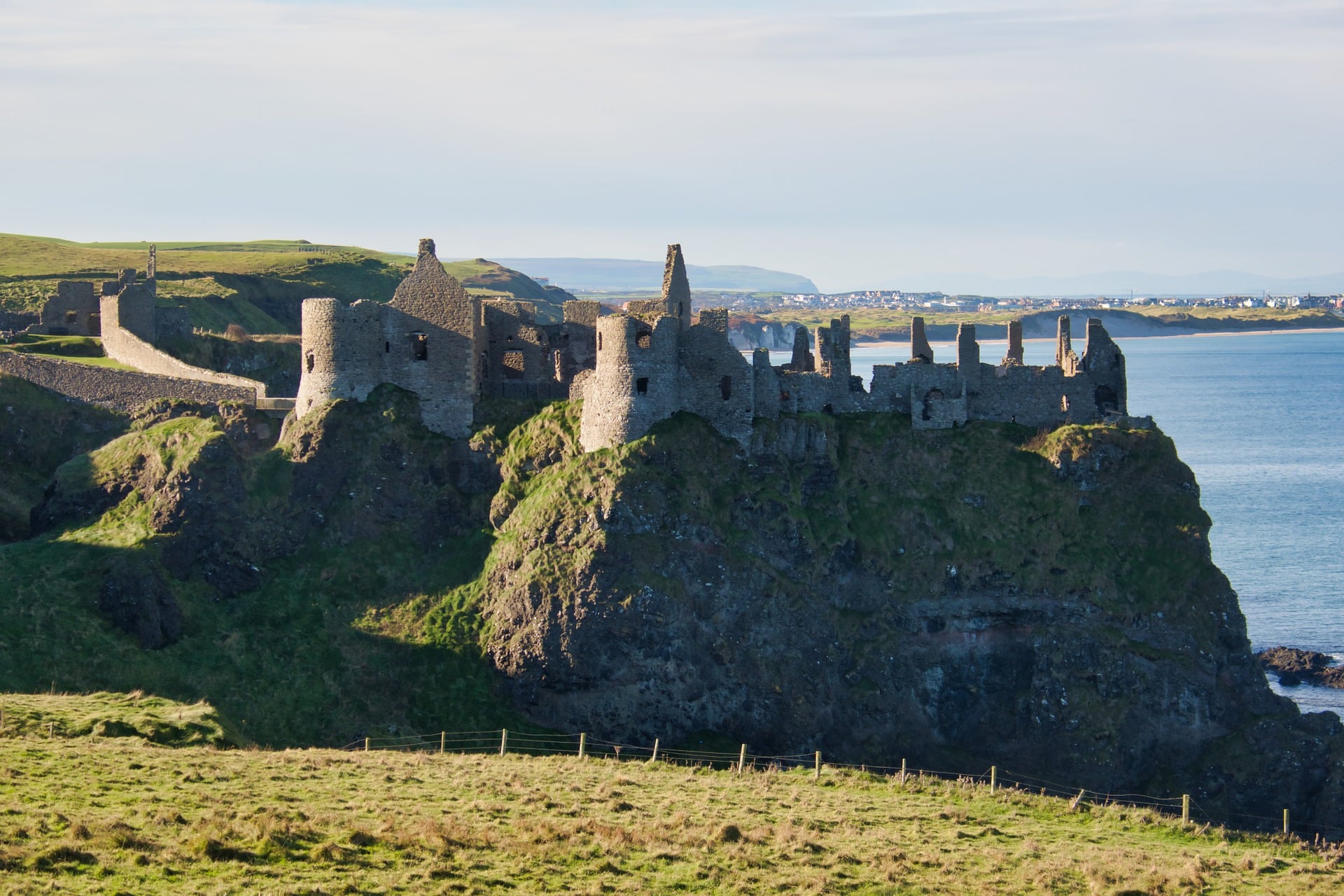 dunluce-3795208_1920.jpg