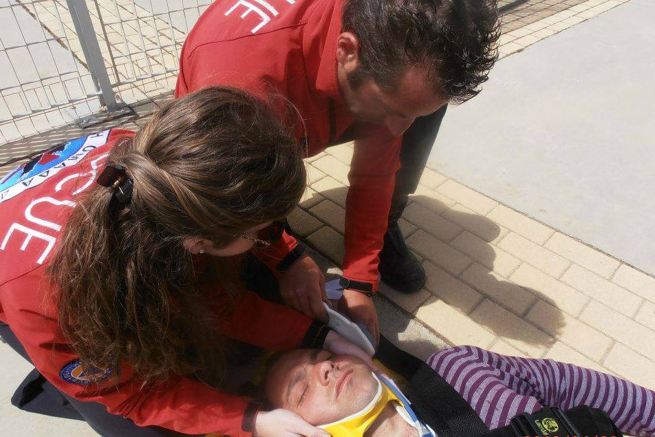 ekpaideusi2.jpg διασώστες,