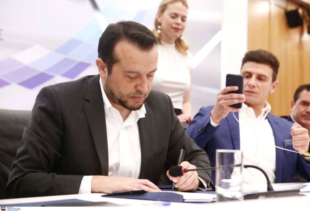 21375177.jpg 21375177.jpg