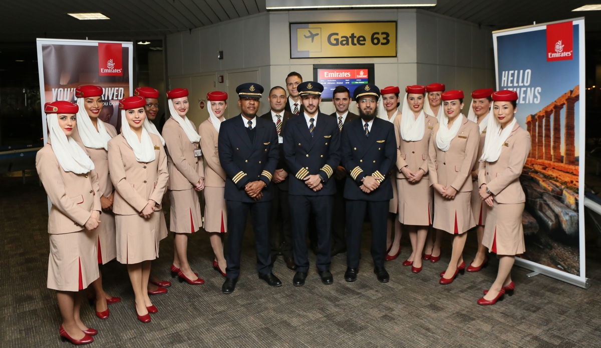 ek_cabin_crew.jpg ek_cabin_crew.jpg