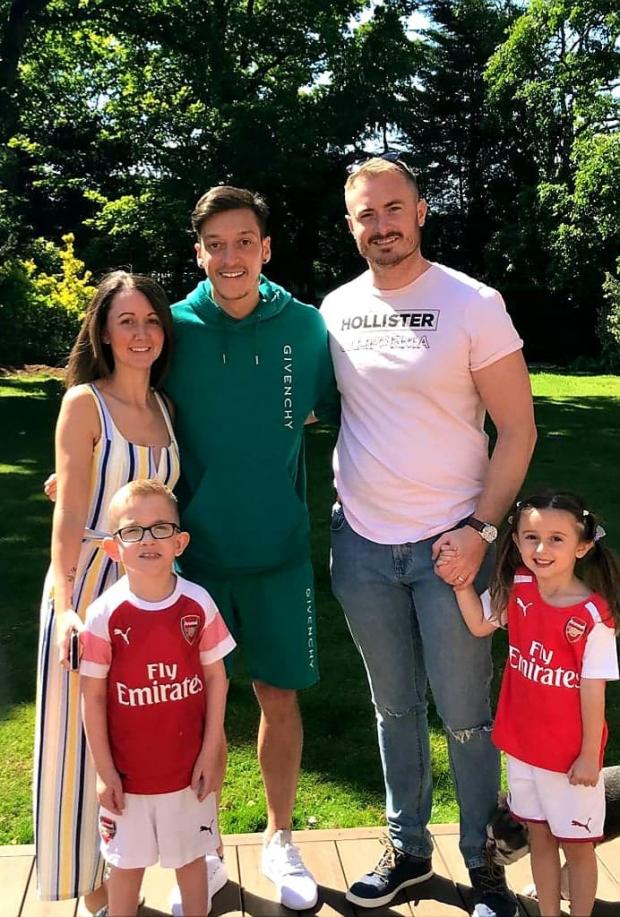 ozil-2.jpg ozil-2.jpg