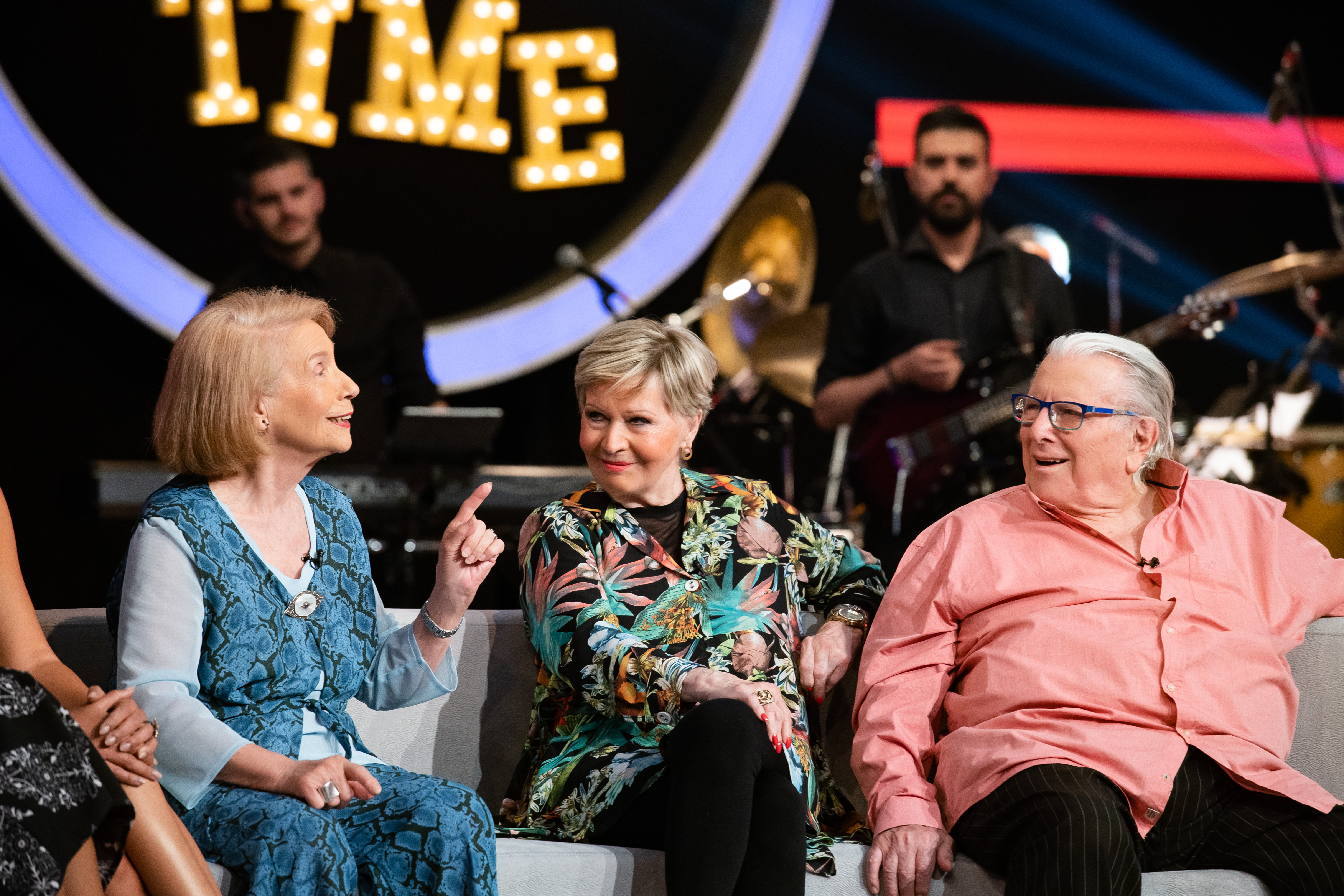 It’s Show Time It’s Show Time