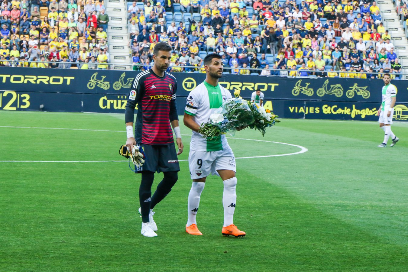 reyes-3.jpg reyes-3.jpg