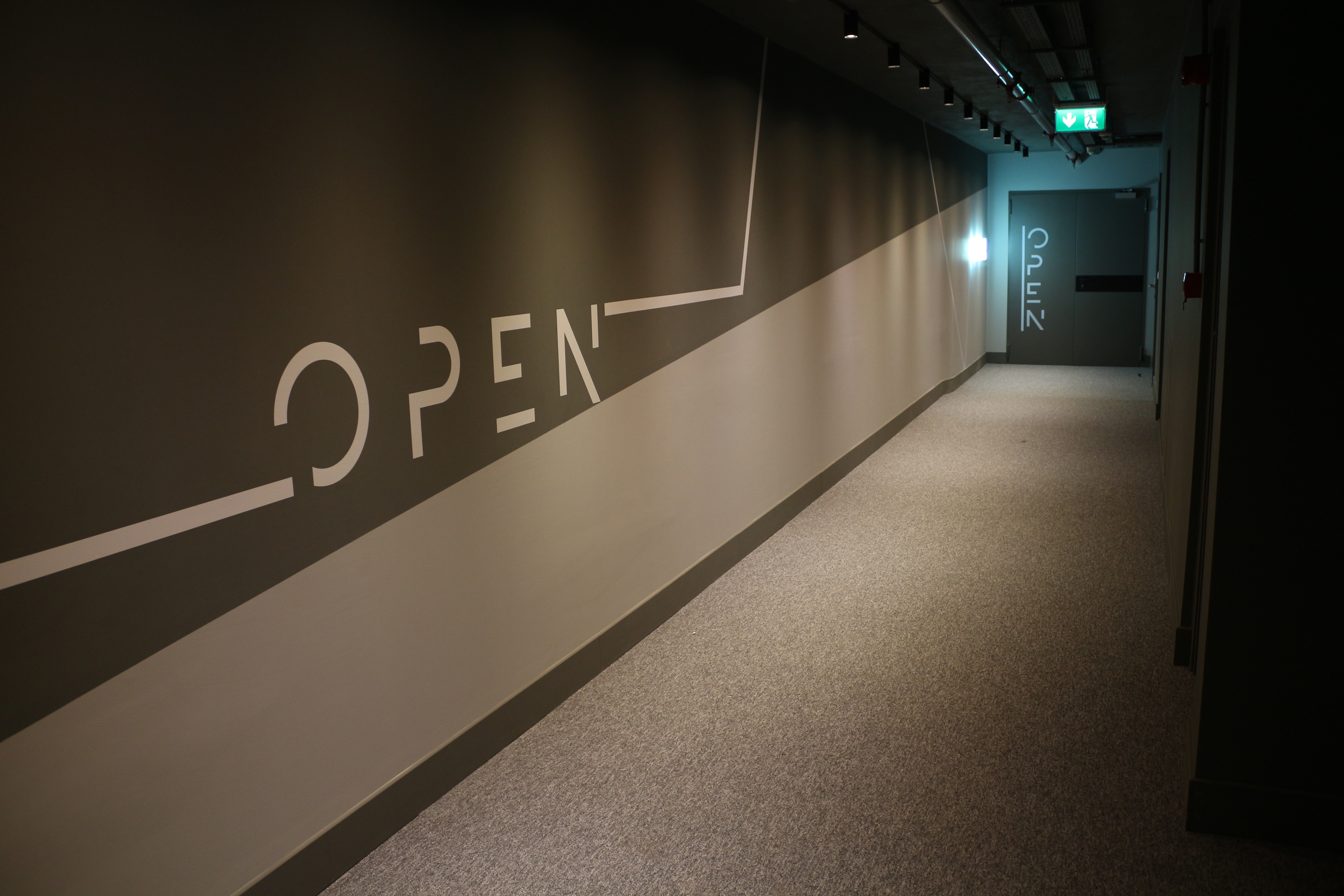 img_7718.jpg img_7718.jpg