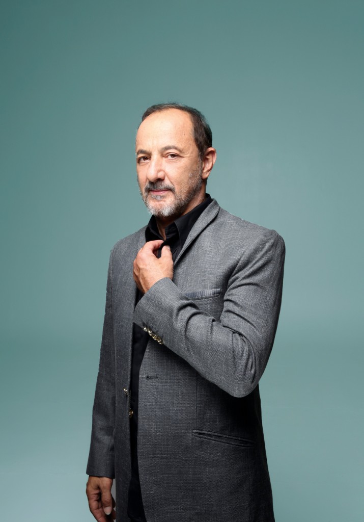 deipno_mainas.jpg deipno_mainas.jpg