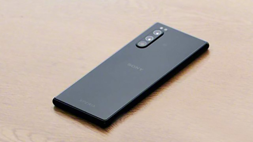 sony-xperia-2-leaked-image-device-laying-flat-on-table-hero.jpg