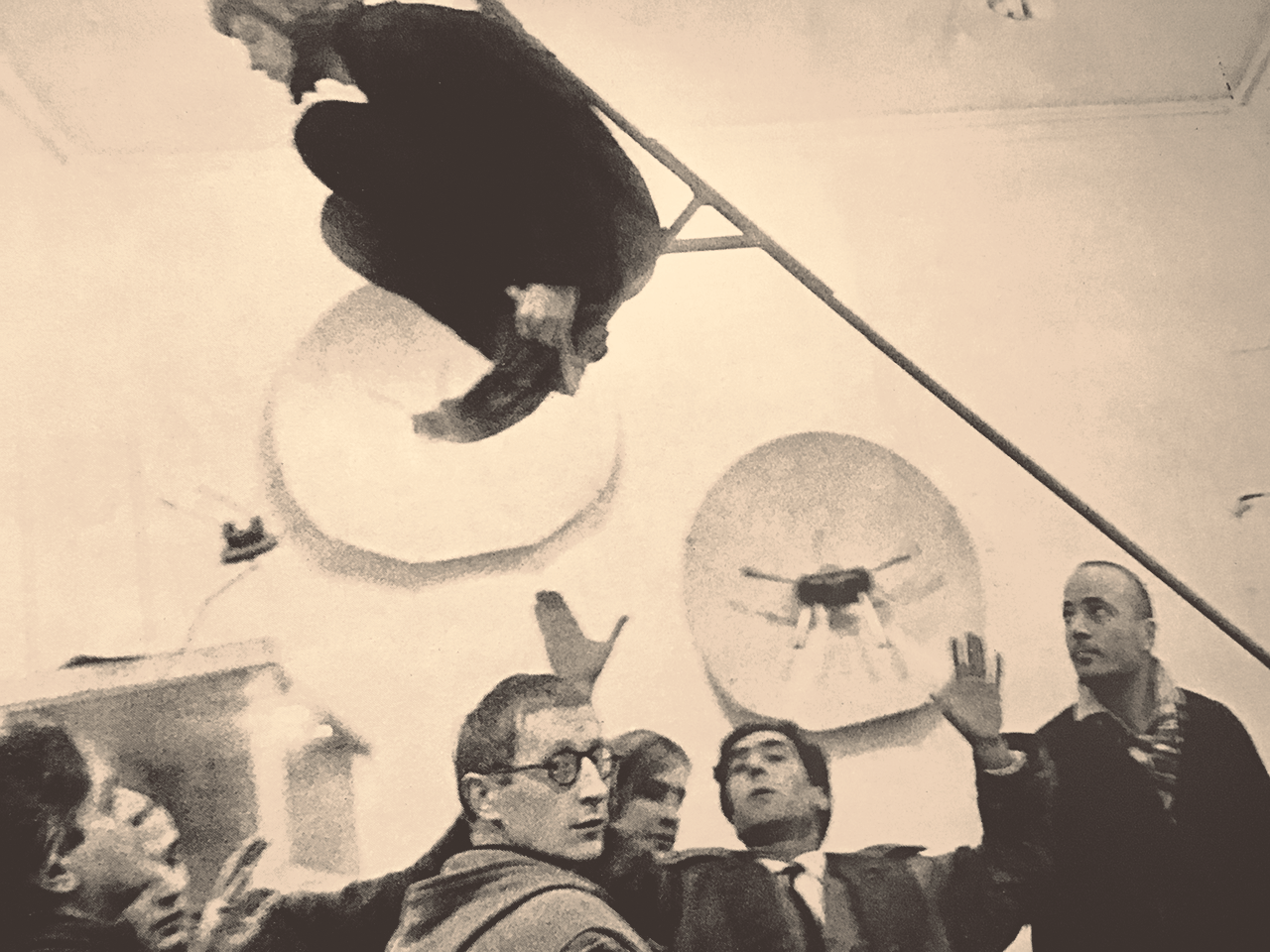 Ο Takis ήταν τεράστια αναγεννησιακή προσωπικότητα της τέχνης, της διανόησης και της επιστήμης