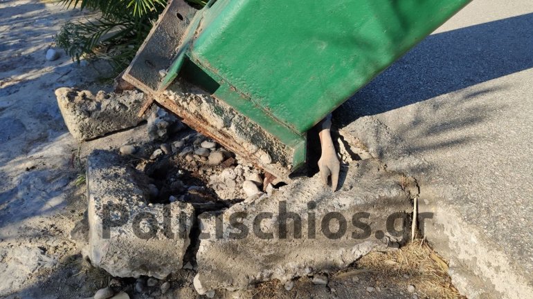 xios1.jpeg xios1.jpeg