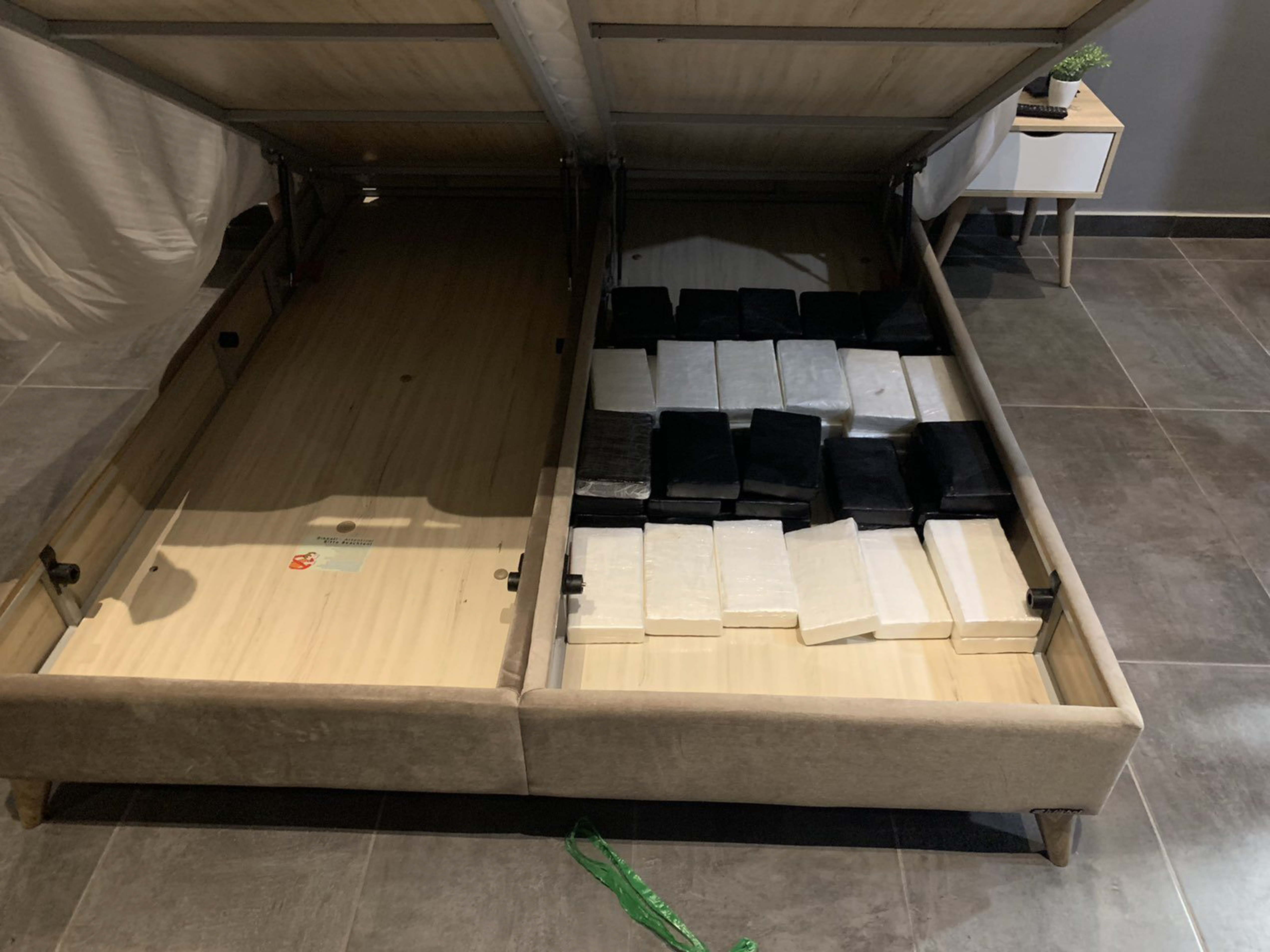 4939157.jpg 4939157.jpg