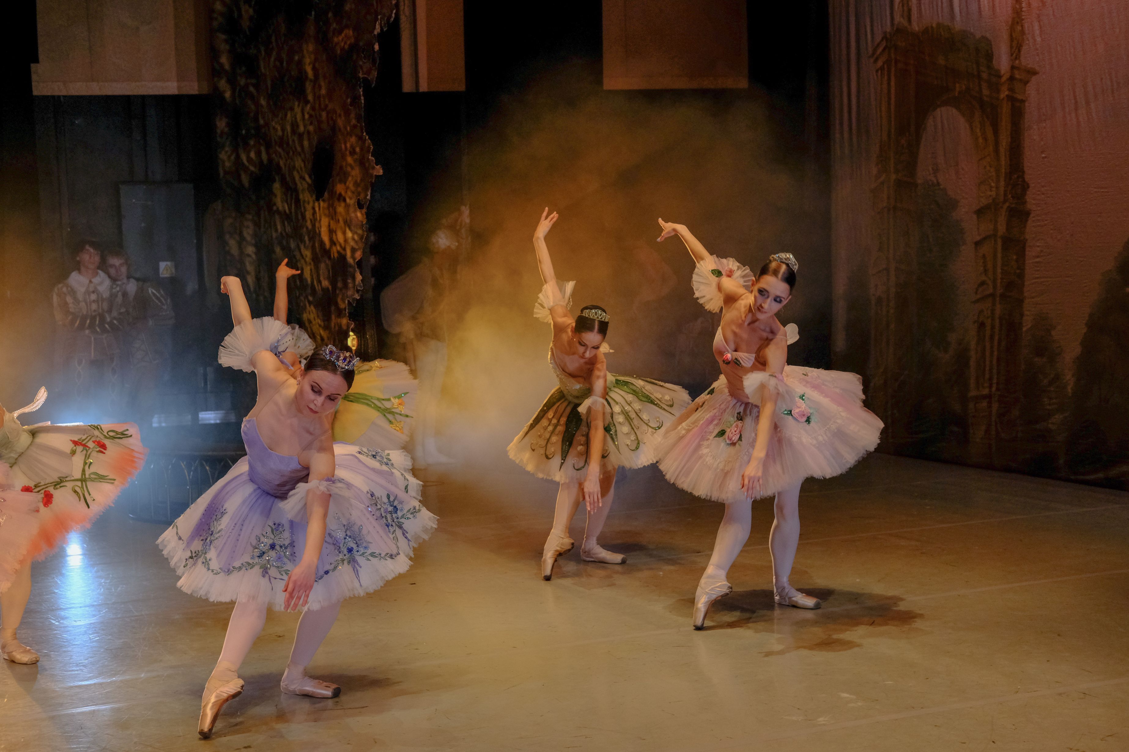 koimomeni3.jpg koimomeni3.jpg