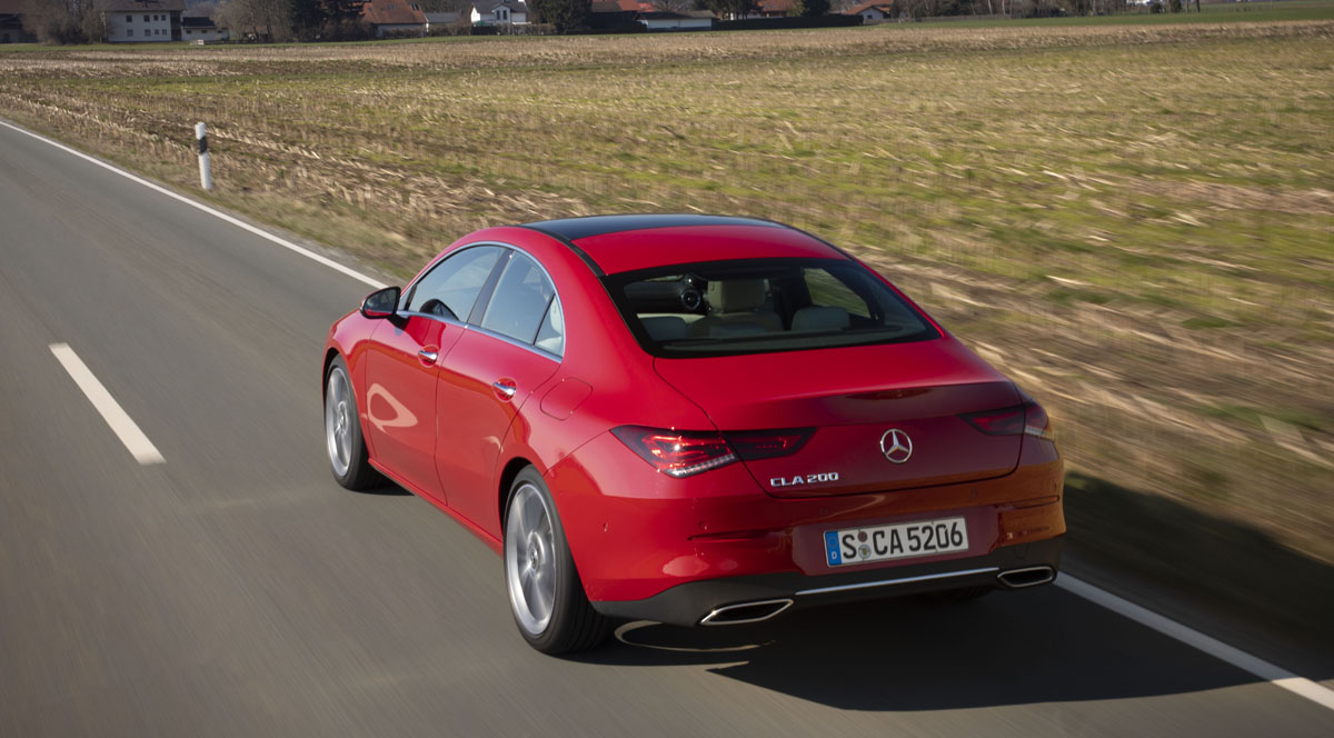 mercedes_cla_180d_red_5.jpg