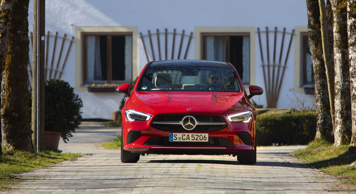 mercedes_cla_180d_red_9.jpg