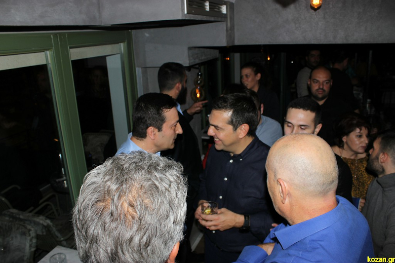 tsipras-bar-kozani-1.jpg