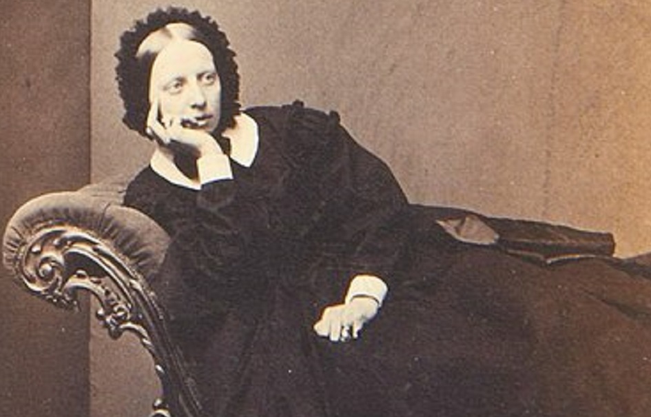 389px-alexandra_petrovna_as_a_young_woman.jpg 389px-alexandra_petrovna_as_a_young_woman.jpg