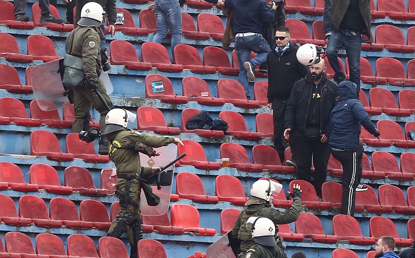 2827121_1.jpg 2827121_1.jpg