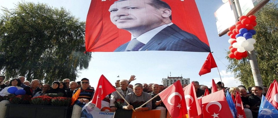 Πανηγυρισμοί μουσουλμάνων στο σαντζάκι του Νόβι Πάζαρ για την εκλογική του Ερντογάν ως Προέδρου