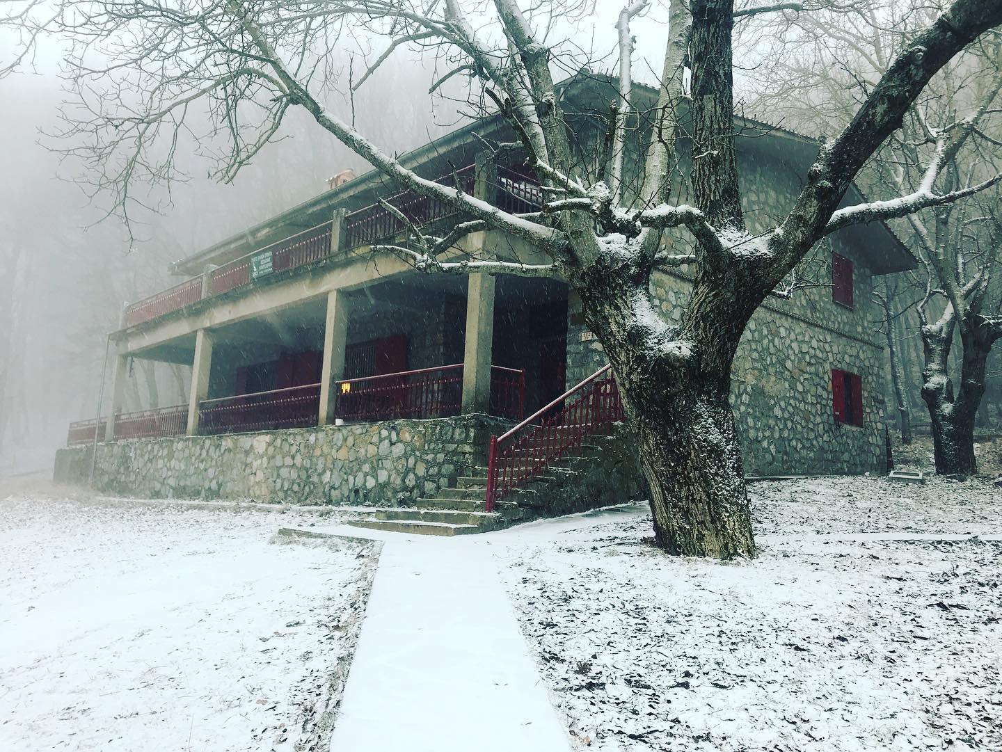 81454038_3172677756080697_2339326458289192960_o.jpg Χιόνια στο όρος Χορτιάτη