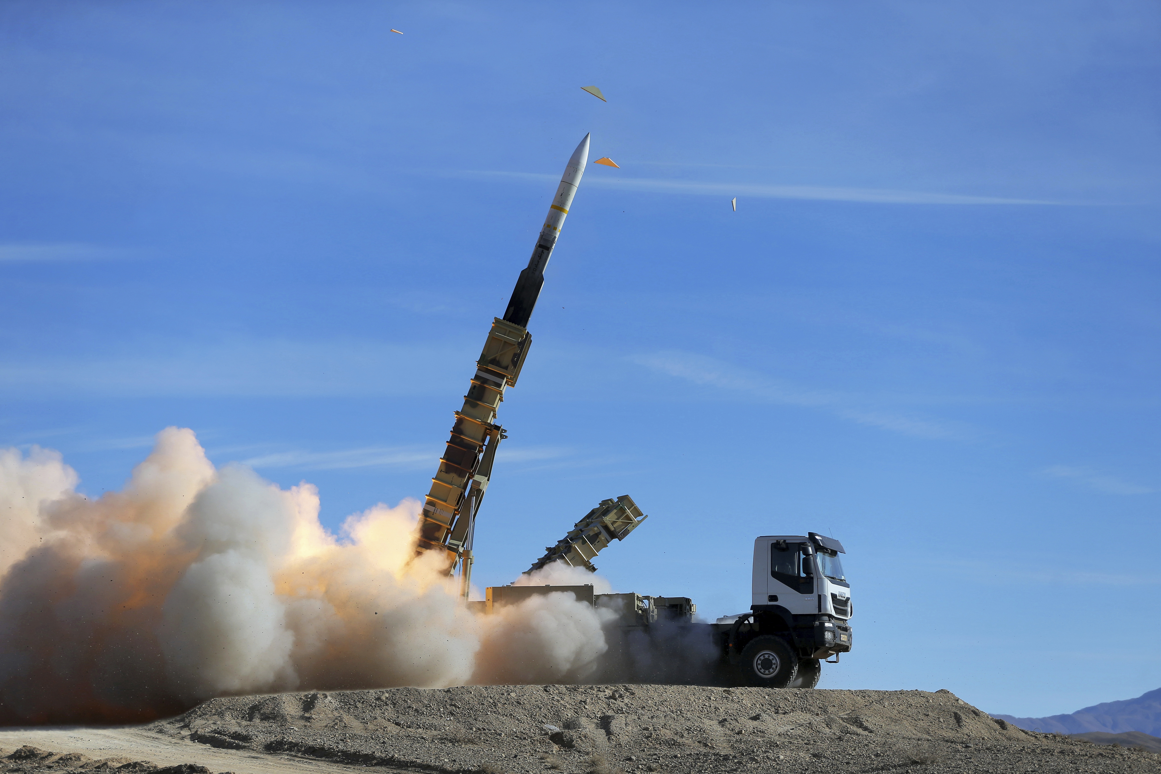 iranian_missile.jpg iranian_missile.jpg